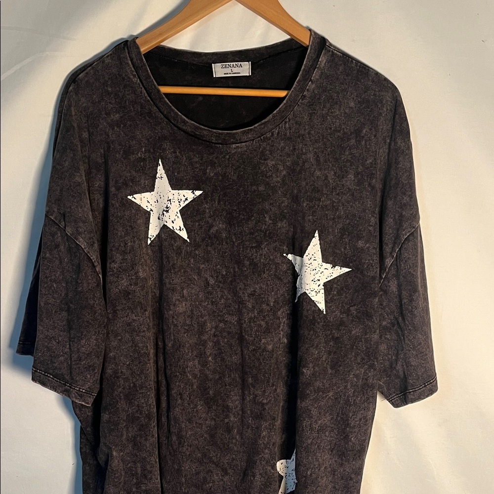 Zenana Outfitters Charcoal Tee White Stars Large